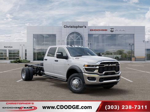 New 2026 RAM 5500 Tradesman AWD/4WD image 5