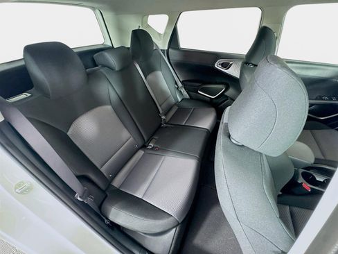 Certified 2025 Kia Soul LX w/ LX Technology Package image 24