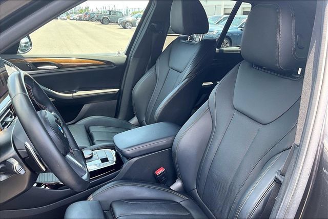 Used 2023 BMW X3 M40i w/ Parking Assistance Package AWD/4WD image 27