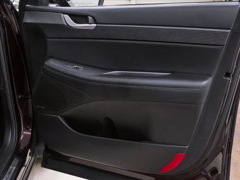 Certified 2024 Hyundai Palisade Limited FWD image 30