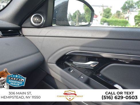Used 2023 Land Rover Range Rover Evoque R-Dynamic SE AWD/4WD image 19