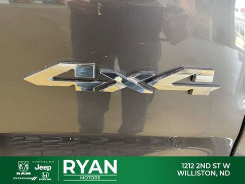 New 2026 RAM 1500 Big Horn AWD/4WD image 12
