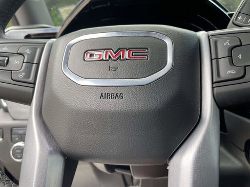 Used 2024 GMC Sierra 1500 Elevation AWD/4WD image 17