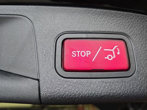 New 2026 Mercedes-Benz GLA 250 GLA 250 image 13