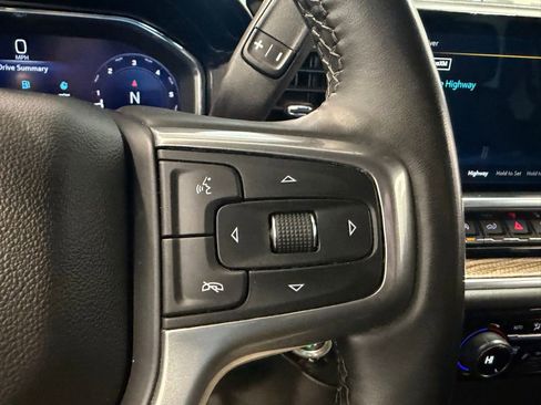 Used 2025 Chevrolet Silverado 1500 LT image 21