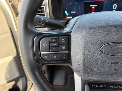 Used 2024 Ford F250 Platinum AWD/4WD image 25