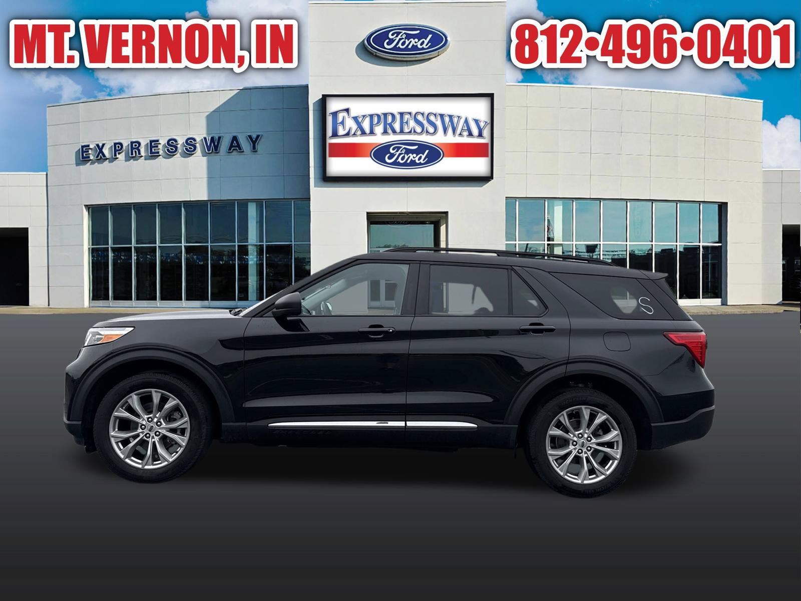 Used 2024 Ford Explorer XLT w/ Equipment Group 202A AWD/4WD image 6