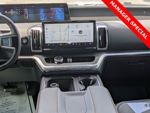 New 2025 Ford Expedition Tremor image 21