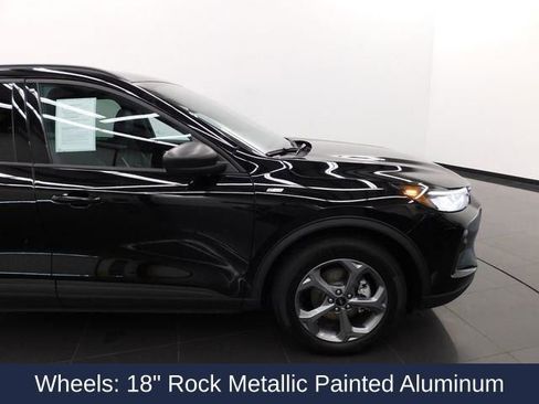 Used 2025 Ford Escape ST-Line image 18