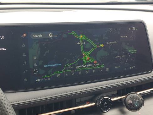 Certified 2025 Nissan Ariya FWD image 23