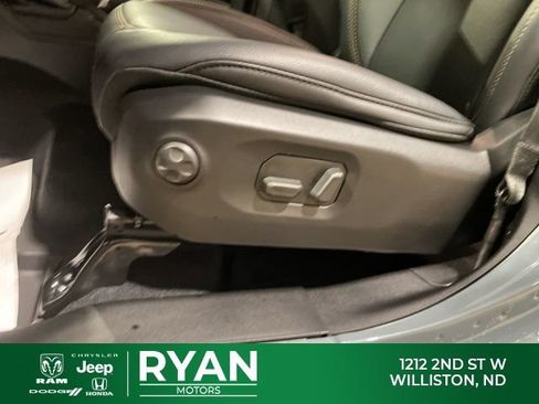 New 2026 Jeep Wrangler Unlimited Sahara AWD/4WD image 47