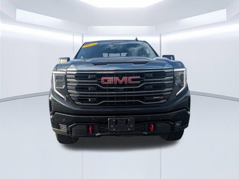 Used 2024 GMC Sierra 1500 AT4 w/ AT4 Premium Package image 16