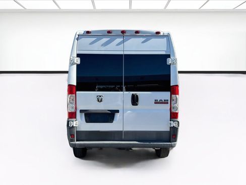 Used 2017 RAM ProMaster 2500 FWD image 5