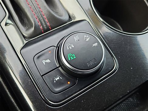 Used 2022 Chevrolet Blazer RS w/ Enhanced Convenience Package image 17