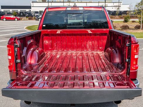 Used 2025 RAM 1500 Laramie image 18