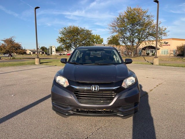 Used 2016 Honda HR-V LX image 8
