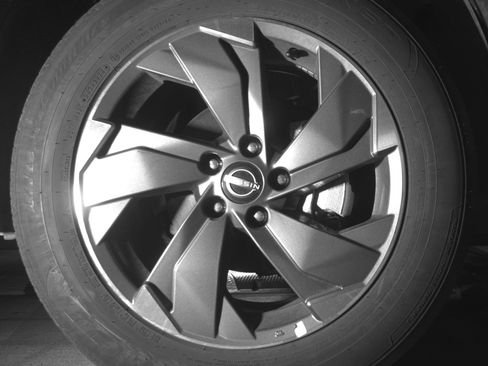 Used 2025 Nissan Rogue SV image 13