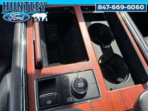 Used 2022 Lincoln Navigator Reserve image 25