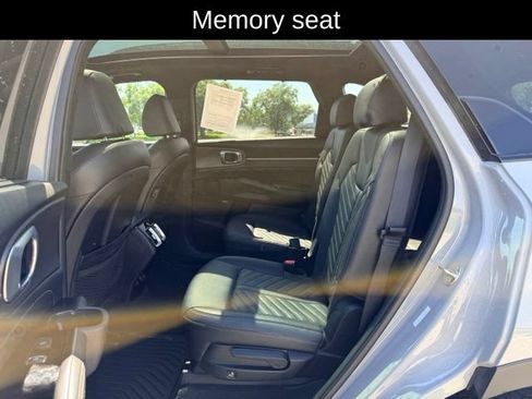 Used 2024 Kia Sorento SX Prestige AWD/4WD image 9