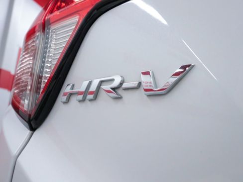Used 2022 Honda HR-V EX image 30