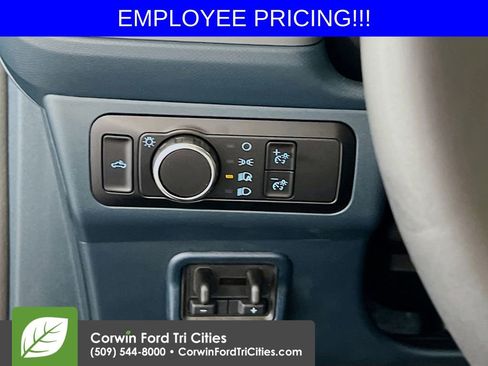 New 2025 Ford Maverick XLT w/ XLT Luxury Package AWD/4WD image 19