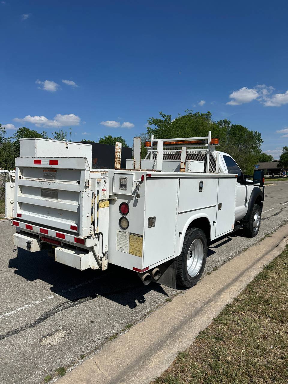 Used 2014 Ford F450 XL w/ Power Equipment Group AWD/4WD image 1