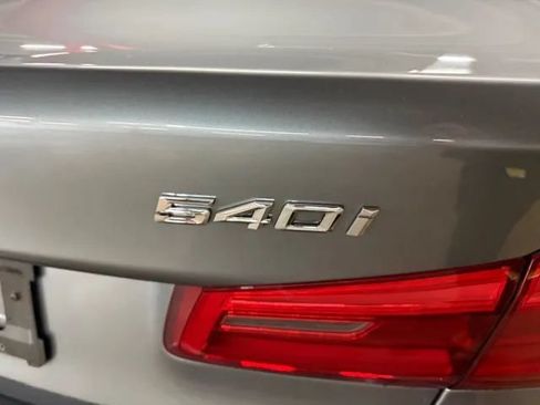 Used 2019 BMW 540i w/ M Sport Package RWD image 19