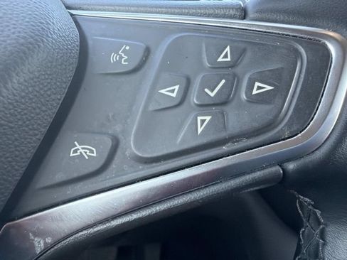 Used 2024 Chevrolet Equinox LT AWD/4WD image 20