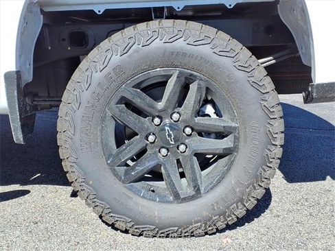 New 2026 Chevrolet Silverado 1500 Custom Trail Boss image 9