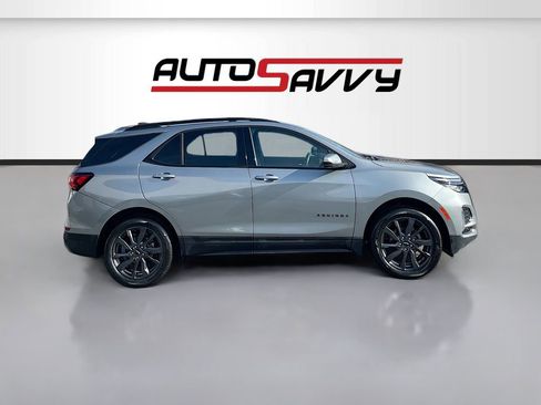 Used 2024 Chevrolet Equinox RS w/ RS Leather Package AWD/4WD image 8