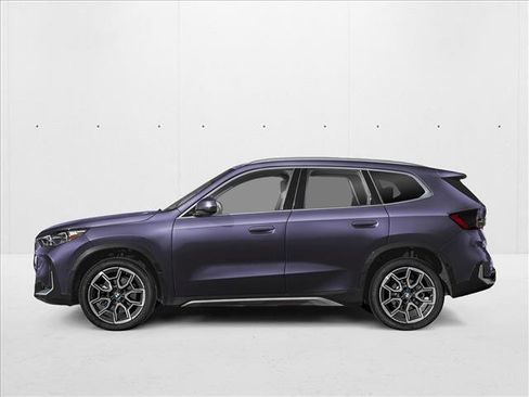 New 2026 BMW X1 xDrive28i w/ Convenience Package AWD/4WD image 3