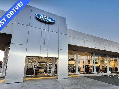 Used 2023 Dodge Charger SXT image 27