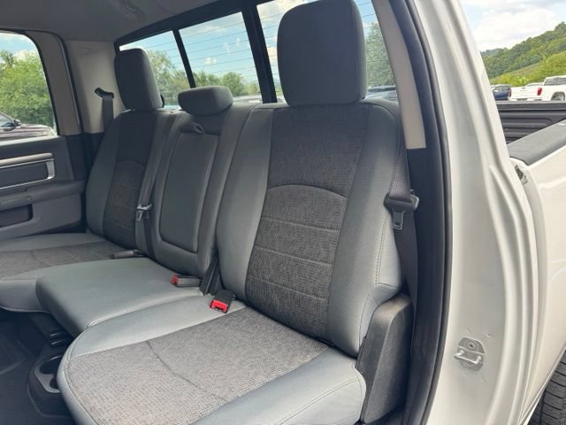 Used 2017 RAM 1500 Big Horn AWD/4WD image 23