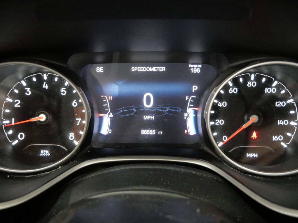 Used 2021 Jeep Compass Latitude w/ Sun and Sound Group AWD/4WD image 15