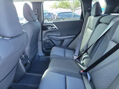 New 2026 Mitsubishi Outlander ES AWD/4WD image 12