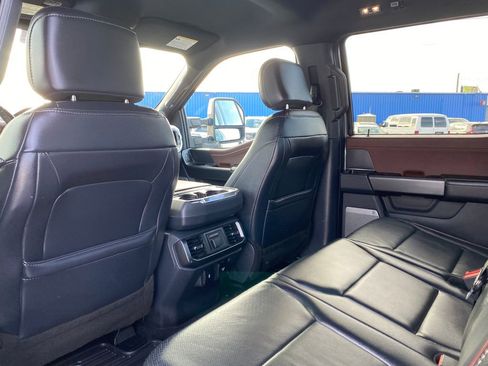 Used 2021 Ford F150 Lariat w/ Equipment Group 502A High image 16