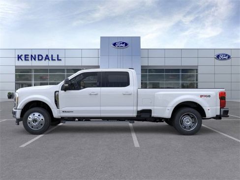 New 2026 Ford F450 XLT w/ XLT Premium Package image 3