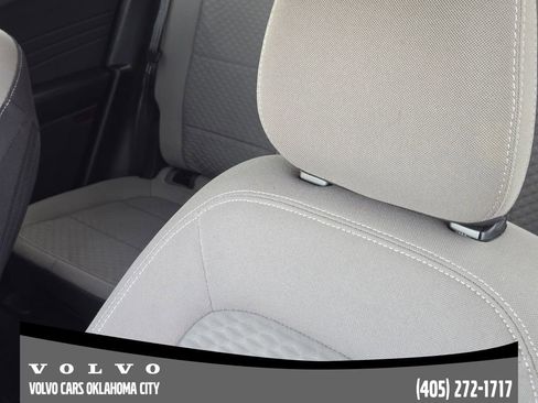 Used 2022 Ford Escape SE w/ SE Sport Appearance Package image 14