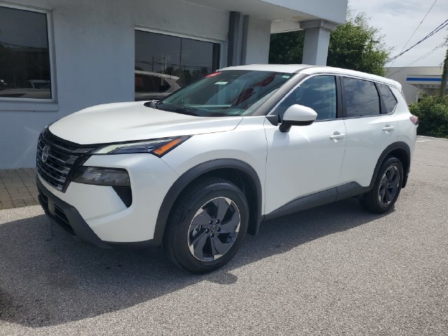 Certified 2026 Nissan Rogue SV FWD image 12