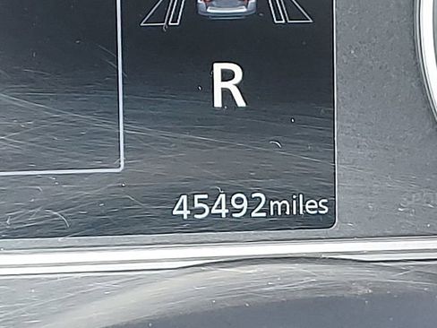 Used 2023 Nissan Versa SV image 21