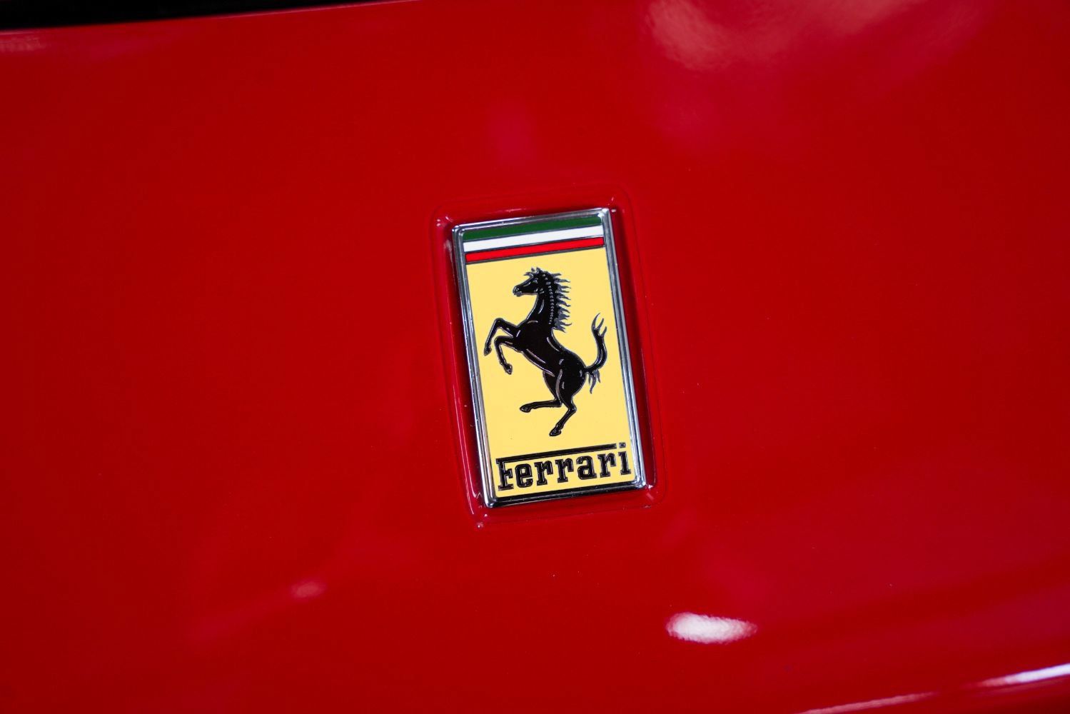 Used 2017 Ferrari 488 Spider RWD image 13