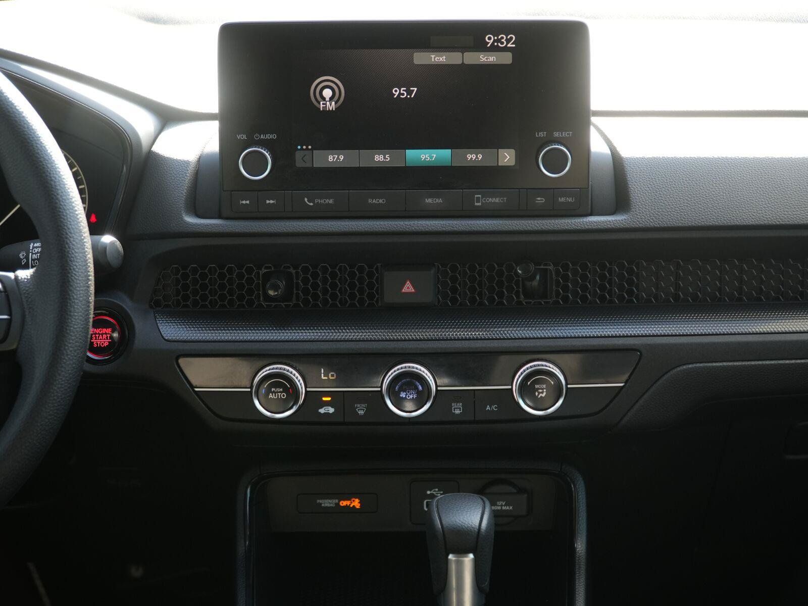 Used 2025 Honda CR-V LX image 24