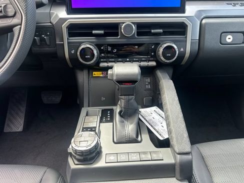 New 2026 Toyota Tacoma TRD Off-Road w/ TRD Off Road Premium Package AWD/4WD image 20