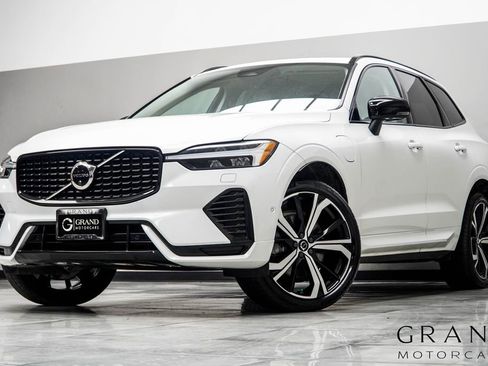 Used 2023 Volvo XC60 T8 Ultimate w/ Climate Package AWD/4WD image 1