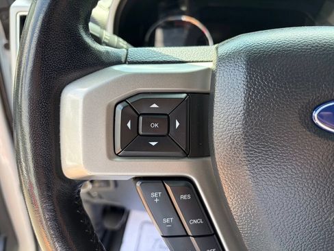 Used 2022 Ford F250 Lariat AWD/4WD image 20