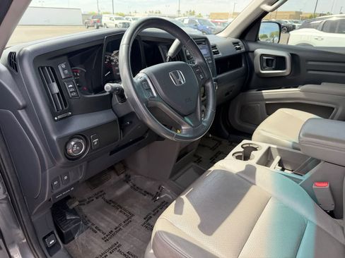 Used 2011 Honda Ridgeline RTL image 2