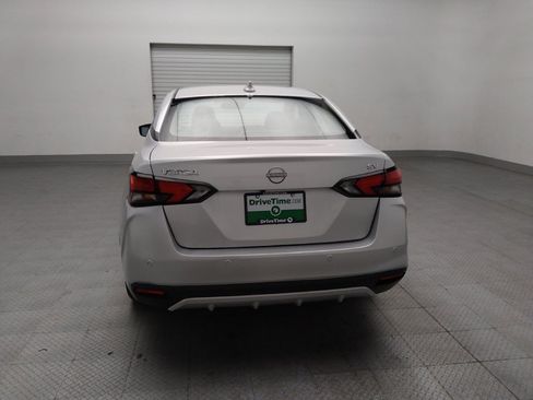 Used 2024 Nissan Versa SV FWD image 6