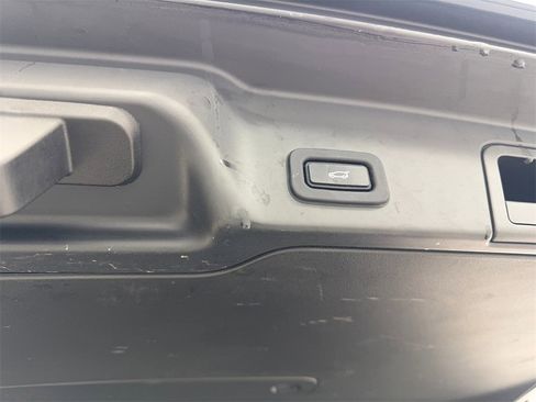 Used 2021 Land Rover Range Rover Evoque R-Dynamic SE image 84