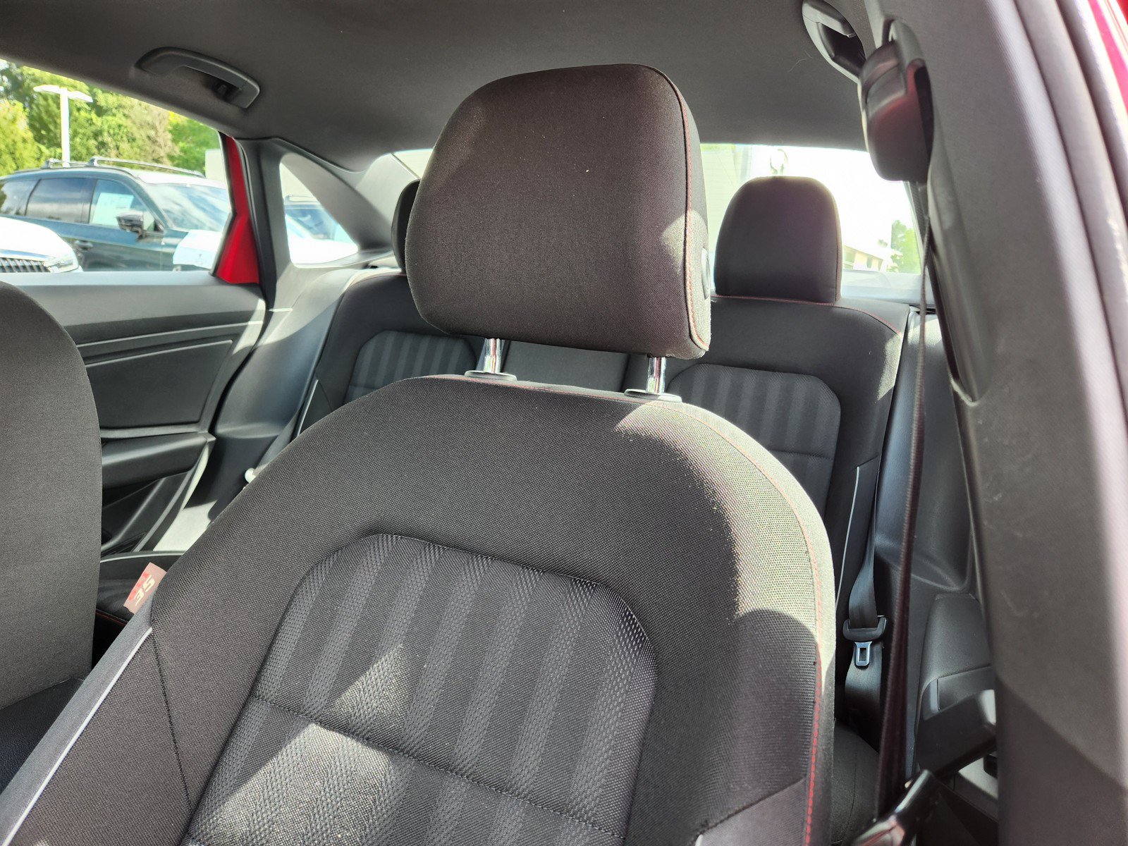 Used 2019 Volkswagen Jetta GLI FWD image 11