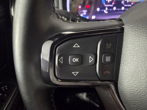 Used 2023 RAM 1500 Limited AWD/4WD image 19